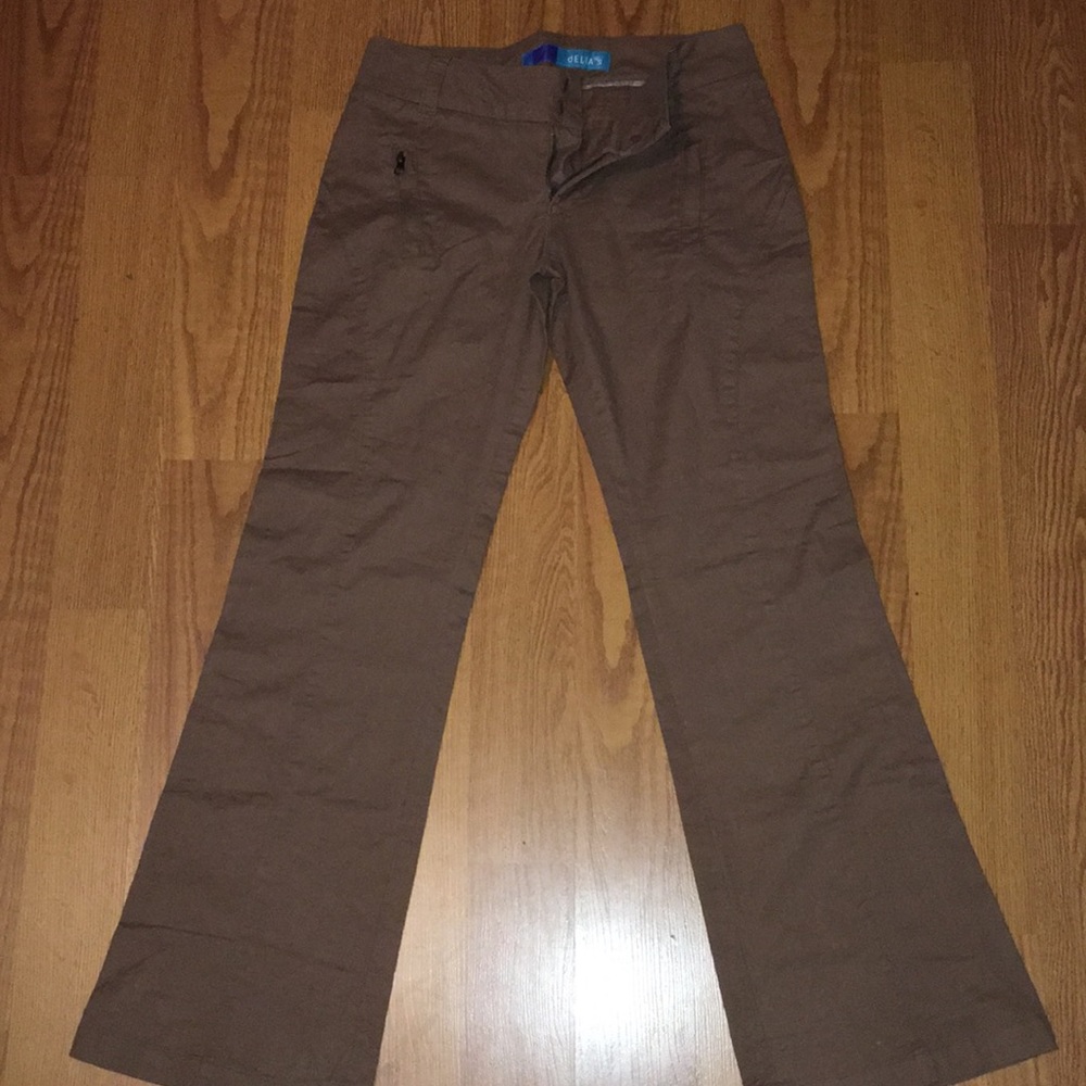 Delia’s trousers